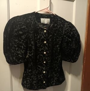 🤠Vintage CI New York Paris Black Velvet Pouffy Top Size LG Excellent Condition